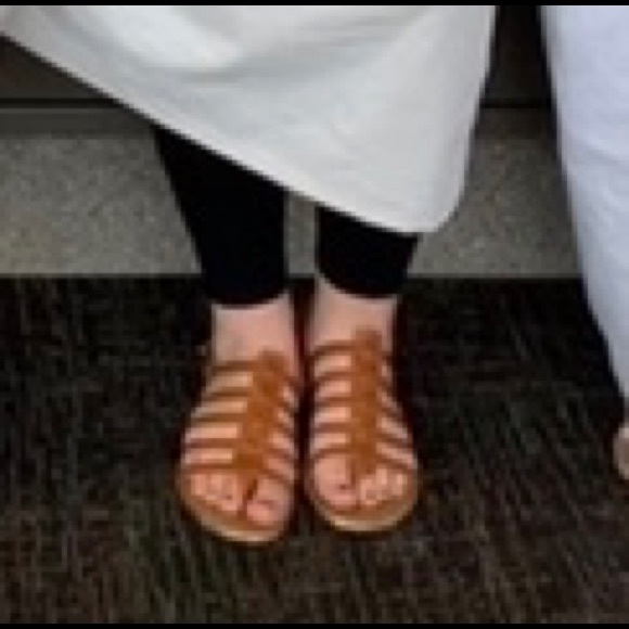 Sandals - Picture 3 of 3